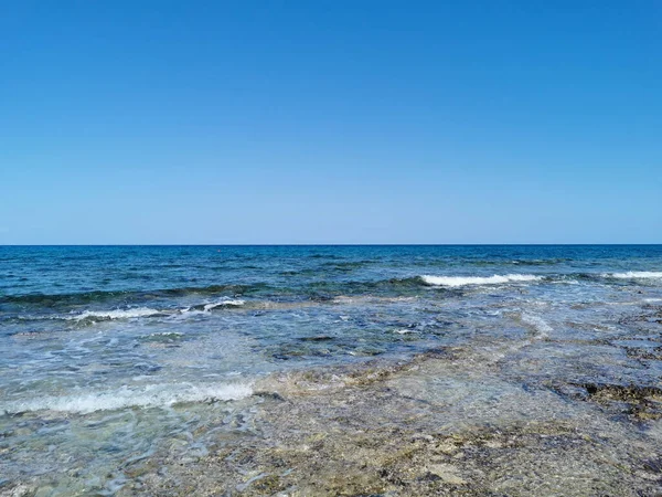 Protaras Zona Famagusta Chipre Costa Mar Mediterrâneo Ondas Águas Claras — Fotografia de Stock