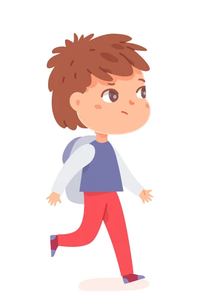 Lindo chico caminando con la mochila a la escuela, pequeño personaje colegial divertido — Vector de stock