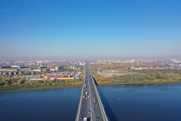 Transportbrug Rivier Nizjni Novgorod Myzinsky Brug Luchtfotografie Van Rivier Brug — Stockfoto
