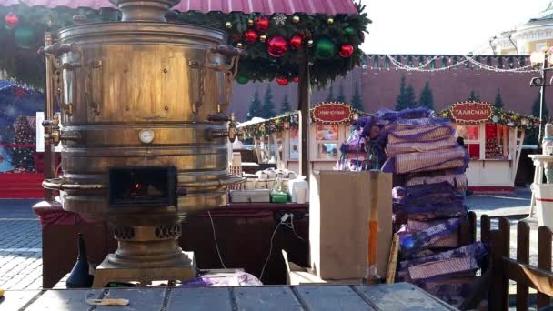 Moskou Rusland Rode Plein 20222Een Houtgestookte Samovar Een Grote Koperen — Stockvideo