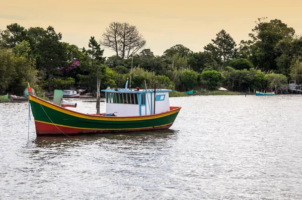 Fischerboot Auf Dem Rio Grande Brasilien — Stockfoto