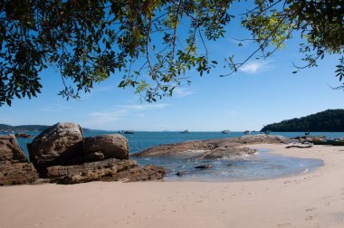 Bombinhas, Brezilya 'daki güzel Praia da Lagoinha manzarası