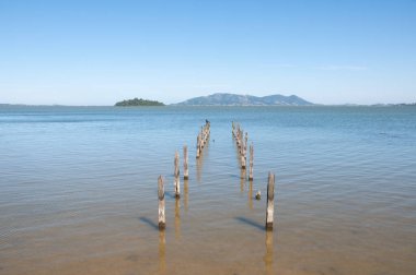 Rıhtımda göl kenarında Brezilya 'da 