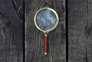 Ahşap kırsal arka plan, üst görünüm üzerine büyüteç