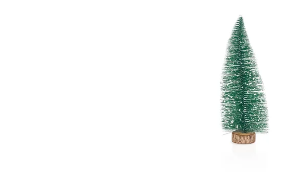 Christmas fir tree toy on white background. New Year banner with copy space for text — Foto de Stock