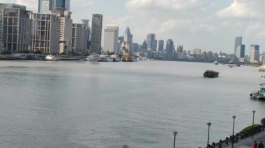 Lujiazui Finansal Serbest Ticaret Bölgesi, Şangay, Çin, Huangpu Nehri kıyısında..