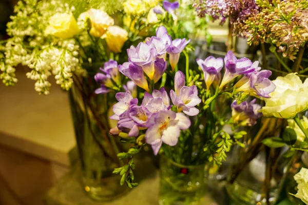 Diseño Creativo Que Consta Flores Hojas Concepto Naturaleza Tarjeta Felicitación — Foto de Stock