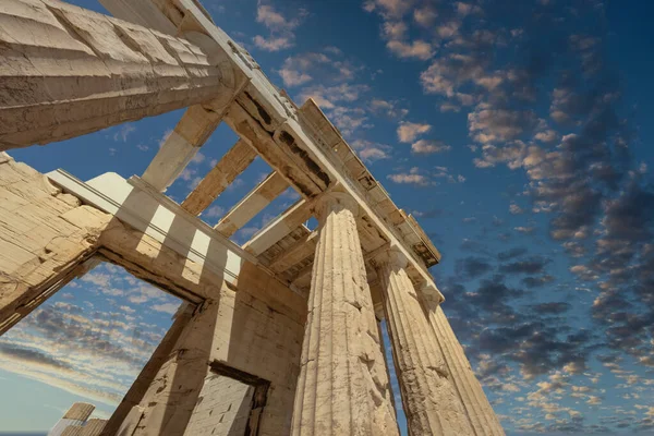 Parthenon Temppeli Ateenan Akropoliksella Kreikassa — kuvapankkivalokuva