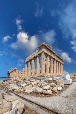 Parthenon, Yunanistan 'ın Atina kentinde bulunan bir tapınaktır.