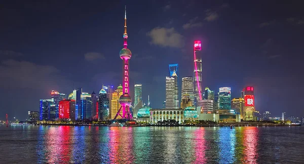 Night View Bund Shanghai City Never Sleeps — Fotografia de Stock