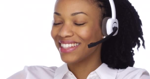 Szczęśliwy Afryki Interesu Rozmawiać Zestawu Słuchawkowego — Wideo stockowe