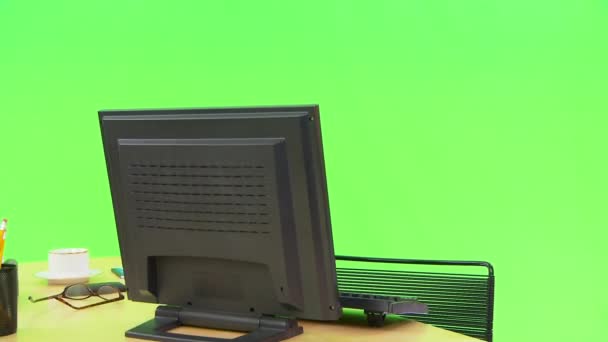 Een Leeg Bureau Met Een Computer — Stockvideo