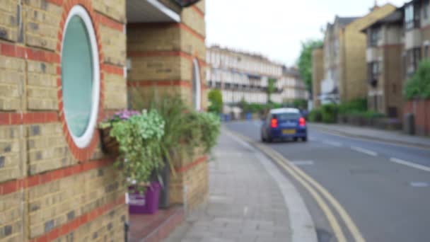 Blurred View Residential Street Windsor England Out Focus Background Plate — Stock Video
