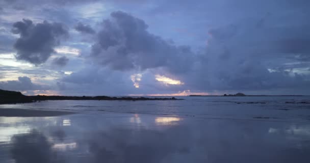 Blå Och Gul Solnedgång Costa Rica Över Havet Ren Och — Stockvideo