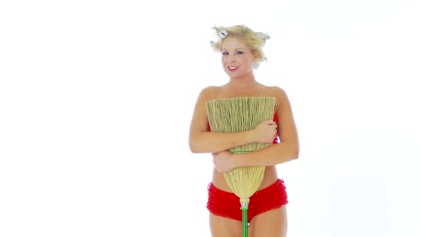 Kobieta Bieliźnie Tańczy Miotłą — Wideo stockowe
