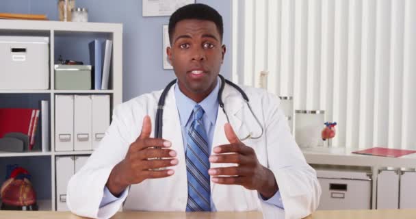 Black Doctor Talking Camera Video Chat — Stock Video