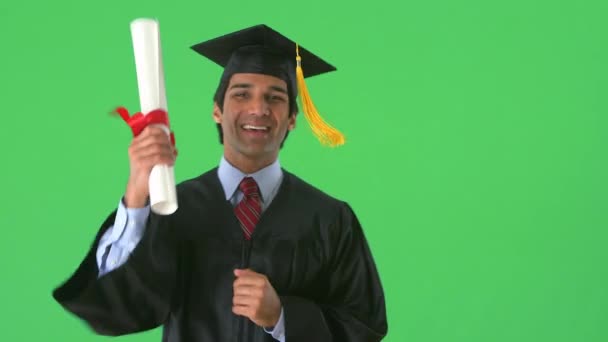 East Indian Faculdade Graduado Greenscreen — Vídeo de Stock