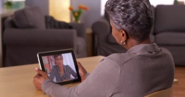 Aile bireyleri bir araya getiren teknoloji