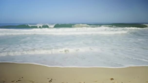 Vagues Écrasant Sur Sable Lisse Pour Écran Vert Clé Chromatique — Video