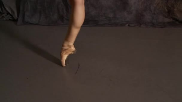 Μπαλέτο Παρασκηνίων Στο Στούντιο Χορού — Αρχείο Βίντεο