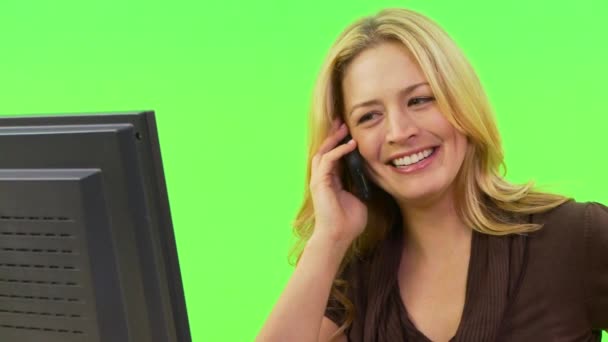 Close Businesswoman Talking Phone — Stock video