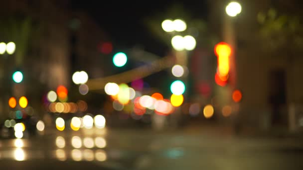 Деактивована Фонова Пластина Міського Трафіку Вночі Боке Фарами Проходять Повз — стокове відео