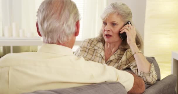 Senior Woman Talking Smartphone Sitting Partner — Stock Video