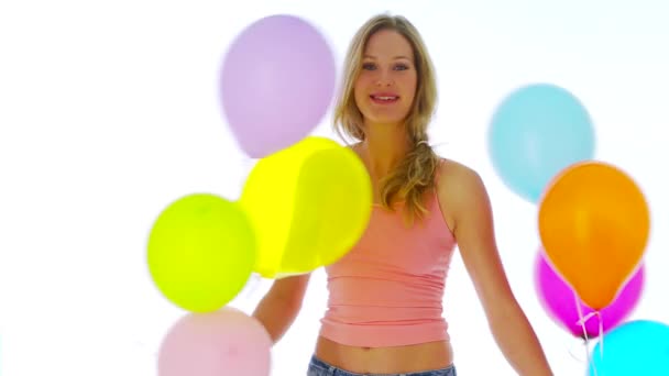 Mulher Com Balões — Vídeo de Stock