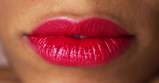 Verhüllung Der Roten Lippen — Stockvideo
