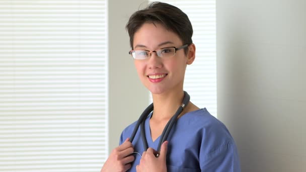 Retrato Médico Mulher Chinesa — Vídeo de Stock