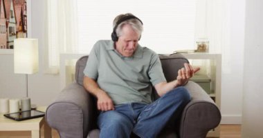 Son sınıf hava gitarı.