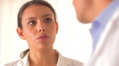 Meksikalı bilim adamları bulgularını tartışıyor