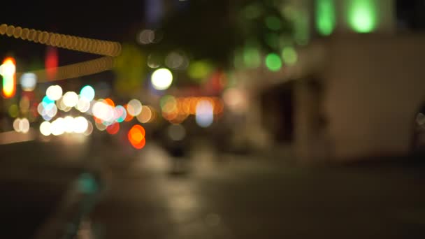 Фонової Пластини Вуличного Тротуару Міста Вночі Боке Фарами Проходять Повз — стокове відео