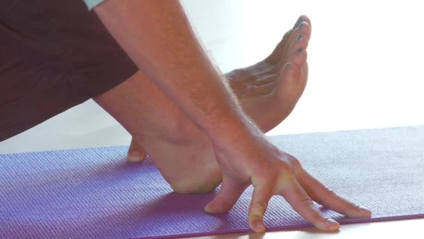 Cours Yoga Dans Studio Yoga Tranquille — Video