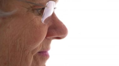 Son sınıf öğrencisinin yakın çekimi.