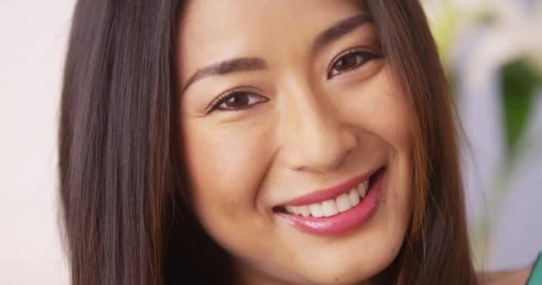 Cute Japanse Vrouw Glimlachen Lachen — Stockvideo