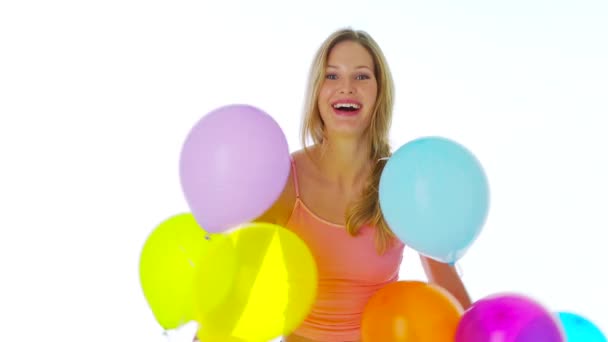 Donna Piedi Con Palloncini — Video Stock