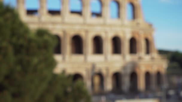Bokeh Záběr Římské Památkové Fasády Oblouků Evropském Městě Rozostřené Pozadí — Stock video
