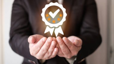 Müşteri memnuniyeti geri bildirim anketi kavramı, Kullanıcı çevrimiçi başvurudaki hizmet deneyimine not verir, Müşteri iş sıralamasında itibar sağlayacak hizmet kalitesini değerlendirebilir.