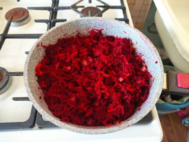 Pancarlar tavada pişirilir.