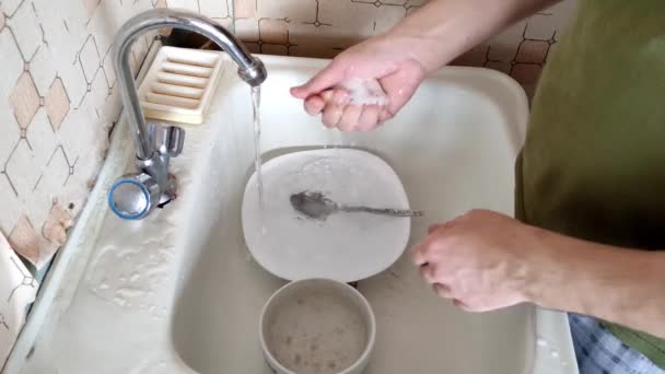 Man Washing Dishes Sink Kitchen — Stock Video