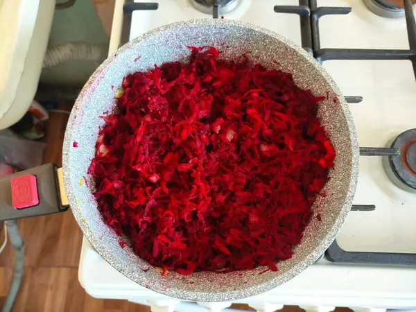 Pancarlar tavada pişirilir.