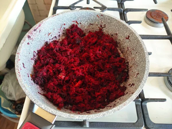 Pancarlar tavada pişirilir.