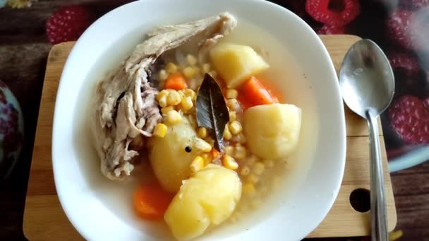 Boiled chicken with vegetables, low calorie, healthy food — 图库视频影像