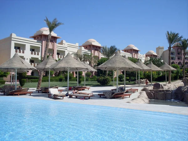 Zwembad Luxe Tropisch Hotel Resort — Stockfoto
