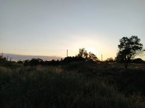 Сільський Пейзаж Церквою Заході Сонця Фон — стокове фото
