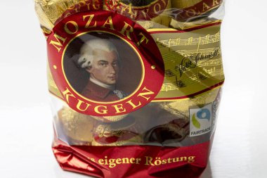 Kosice, Slovakya - 15 Eylül 2022: Mozart topları - MOZART KUGELN with macerpan.