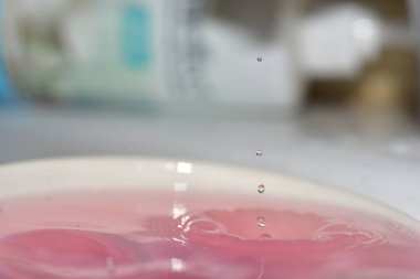 Su damlaları makro damlalar