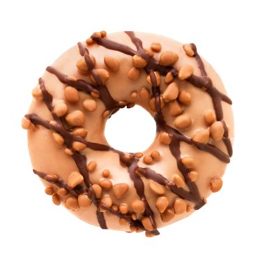 Sütlü çikolatalı donut, beyaz arka planda izole edilmiş fındıklı ve kırpma yolu olan. Düz yatıyordu