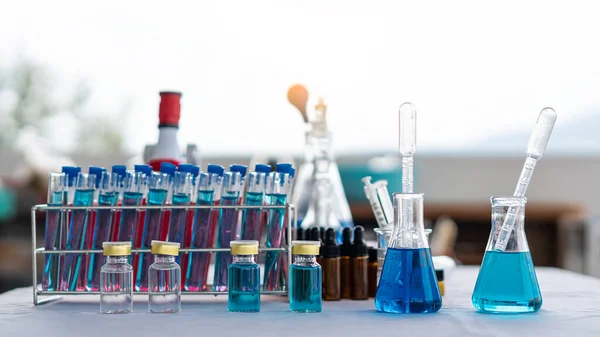 Chemie Reagenzglasrohr Auf Gradienten Hintergrund Für Flüssige Experimente Wissenschaft Medizinische — Stockfoto
